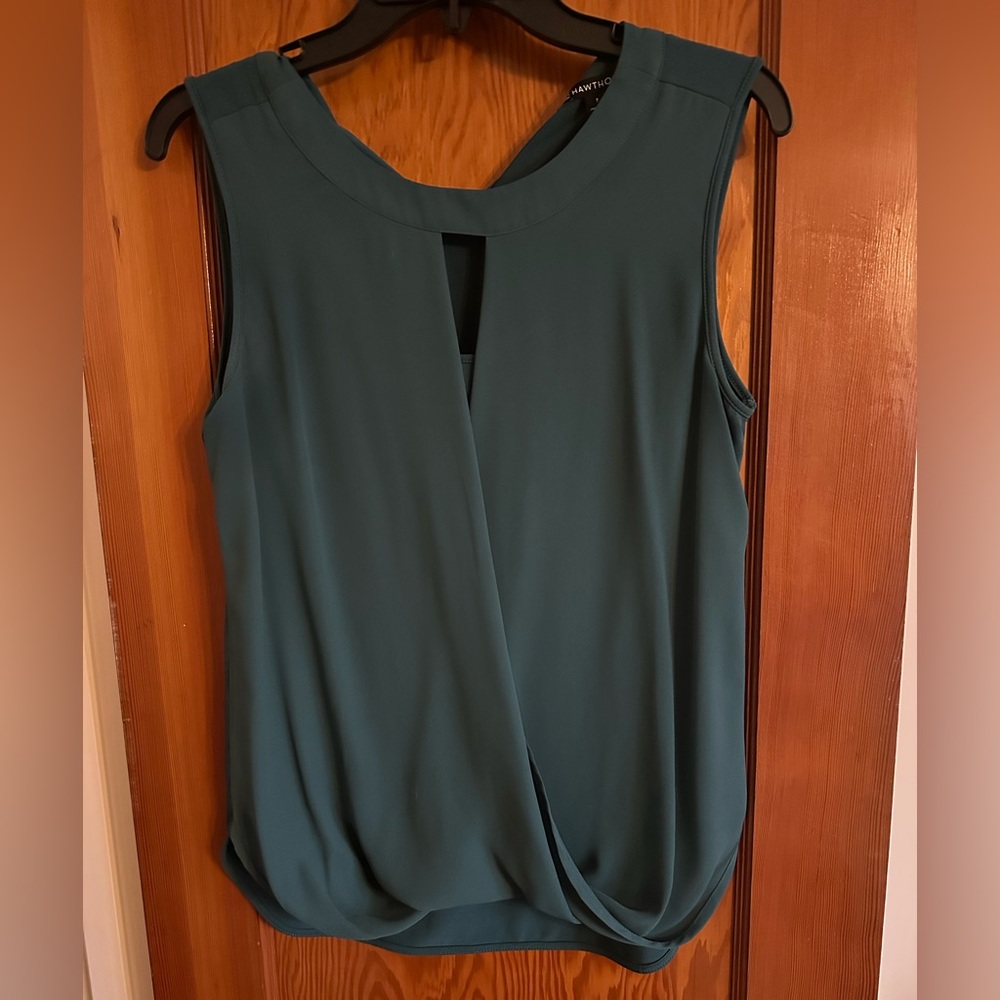 41 Hawthorn - Hunter green blouse - size small